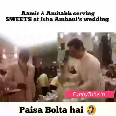 Aamir And Amitabh Serving Food In Ambani Wedding