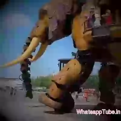 Amazing artificial Big Puppets