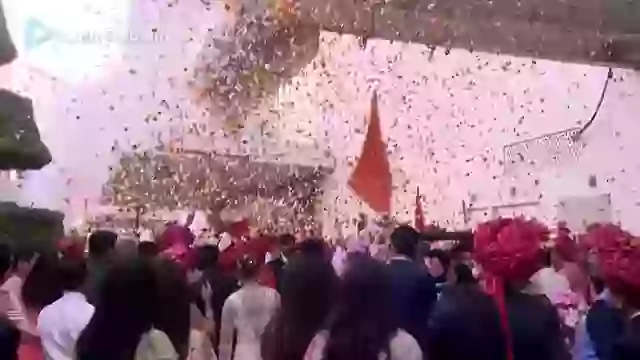 Baaratis Dancing At Ambanis Wedding Must Watch