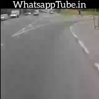 Didi ki skirt sambhalke chalo