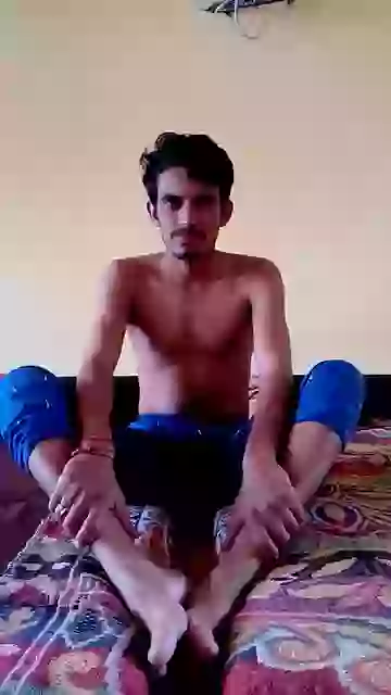 Bollywood Pe Bhadka Bandar Funny Whatsapp Video