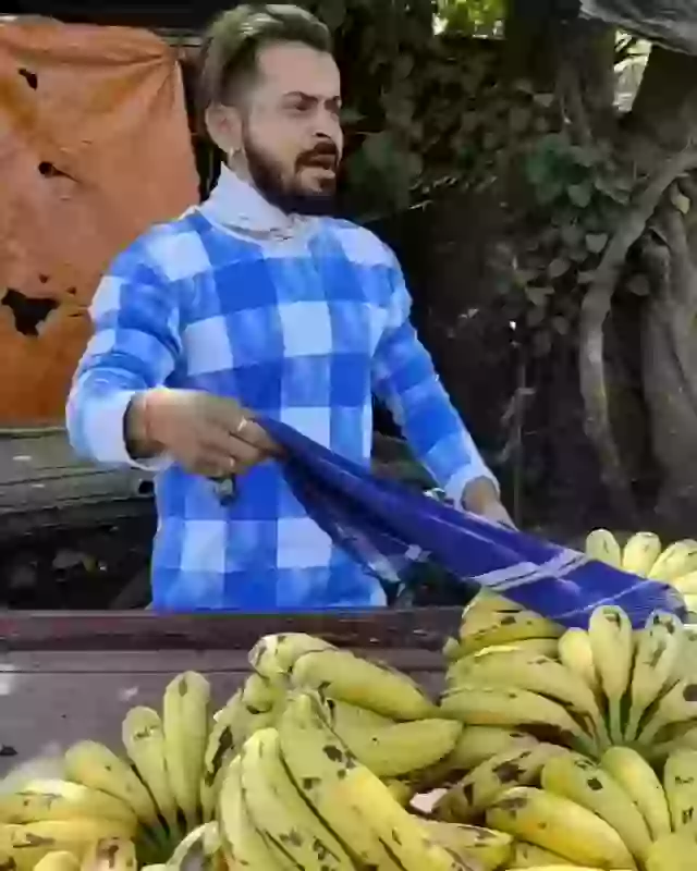 Funny Kela Wala Sing A Song