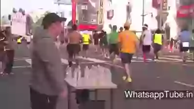 Funny Prank in the merethon race