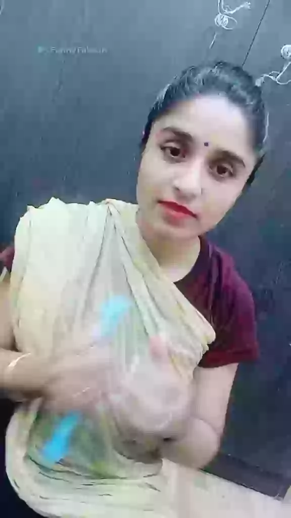 Musical Night In Showroom Funny Desi Boys Status Video