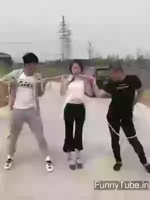 Funny girl skipping video