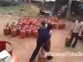 Hillerious Gas Bottle Throw