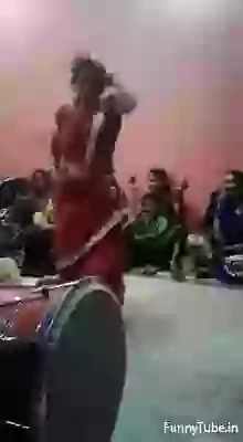 Is Gane Pe Dance Baki Reh Gaya Tha Funny Whatsapp Video