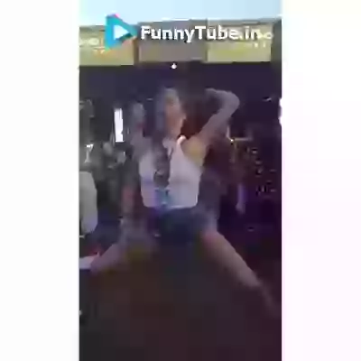 Sweet Girl Funny Dance Fail