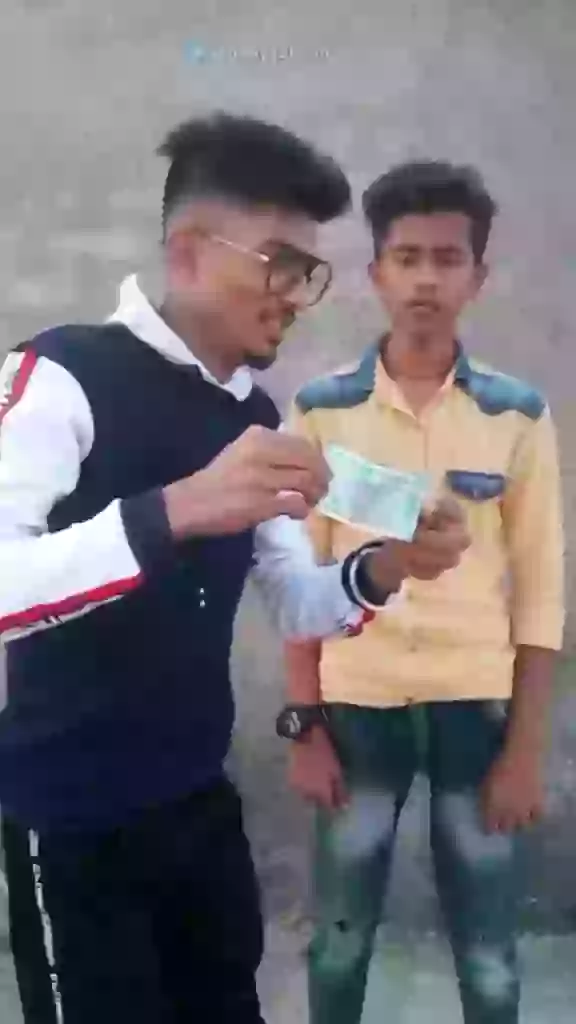 This is called Nahle Pe Dahela Funny Boys Video