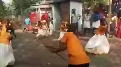 Unique Garba Dandiya Ever Seen Interesting Whatsapp Status