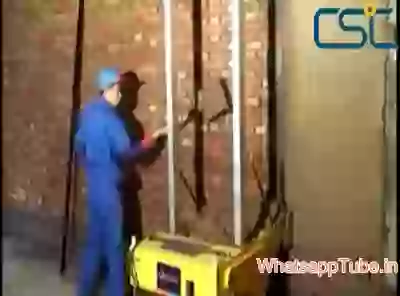 Wall plastering machine