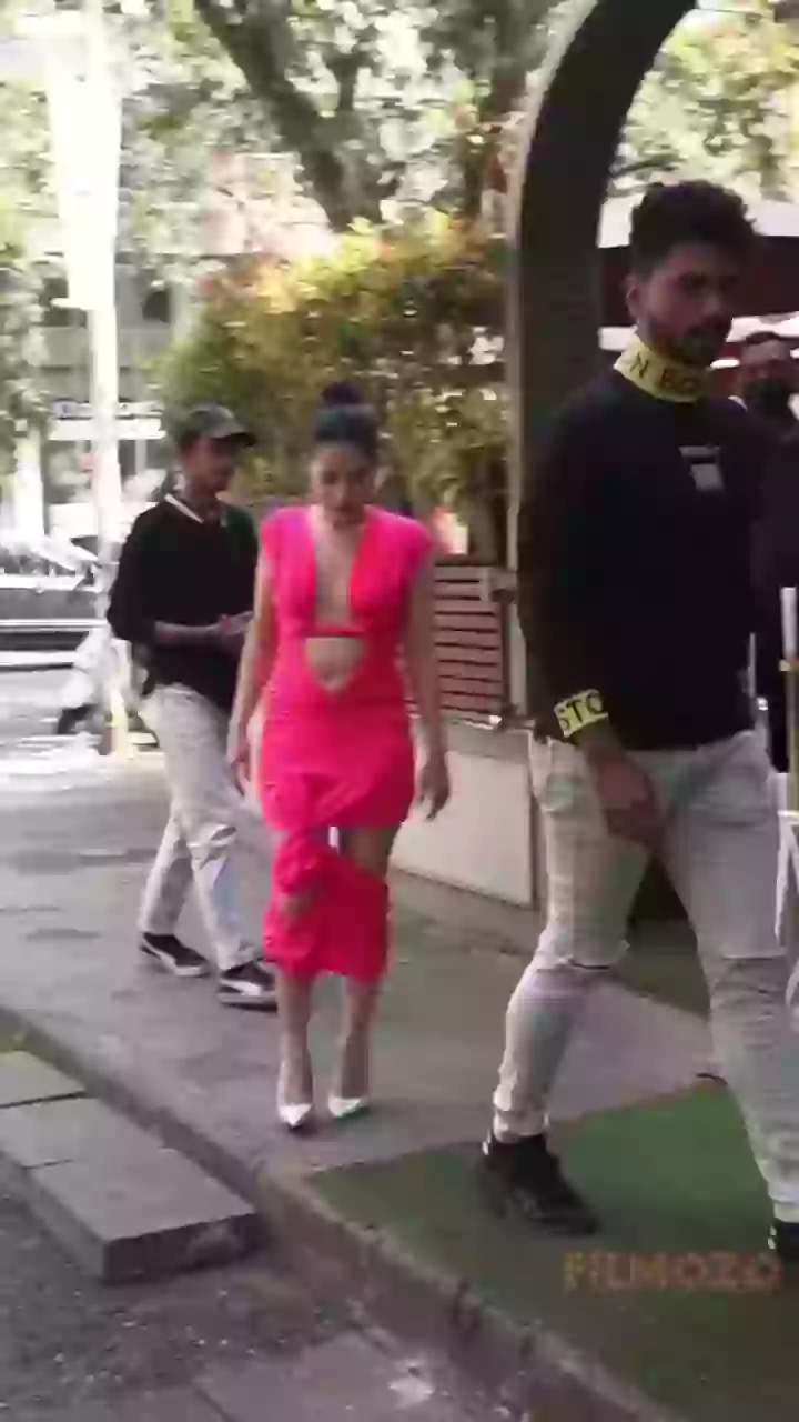 Urfi Javed Funny Dress Trolled On Social Media