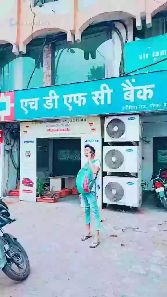 Chaddi Fasi Bank Funny Video Must watch
