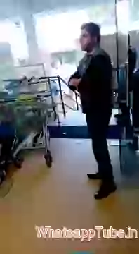 Cosmetic thief in store