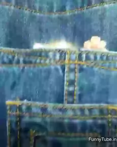 Cute Little Pussy Says Good Morning