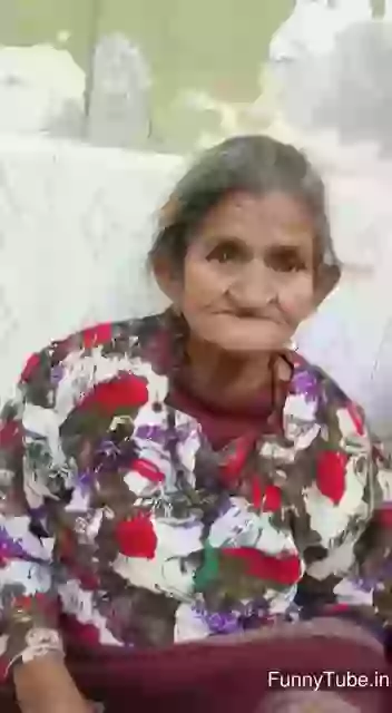 Desi Grandma Saying I Lobi you