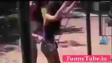 Funny Girl Pulling UW