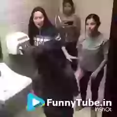 Girls Fight In Ladies Toilet Funny
