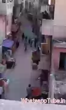 Hilarious Drive In Small Street