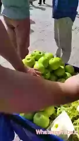 Interesting tool for fruits