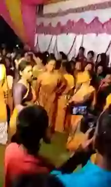 Nahi Dekha Hoga Aisa Haldi Dance Funny Whatsapp Video